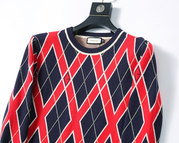 ブランドセーター側面デザイン